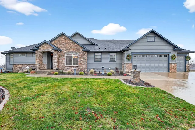 $735,000 | 729 Montague Drive, Cheney, WA 99004