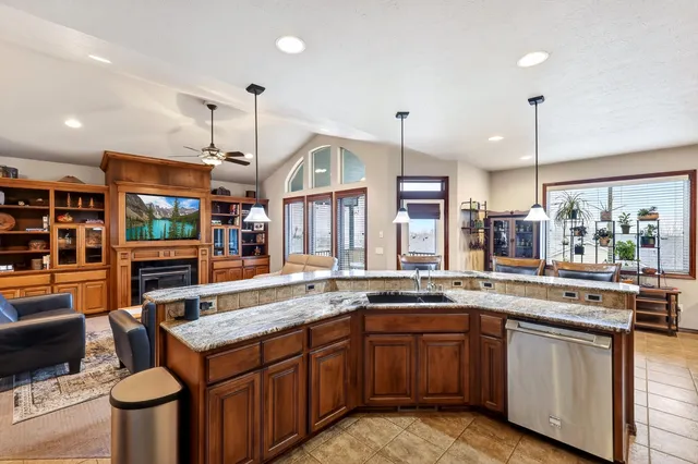 $735,000 | 729 Montague Drive, Cheney, WA 99004