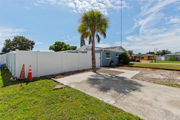 $1,575 | 1752 Fairfield Street, Holiday, FL 34691