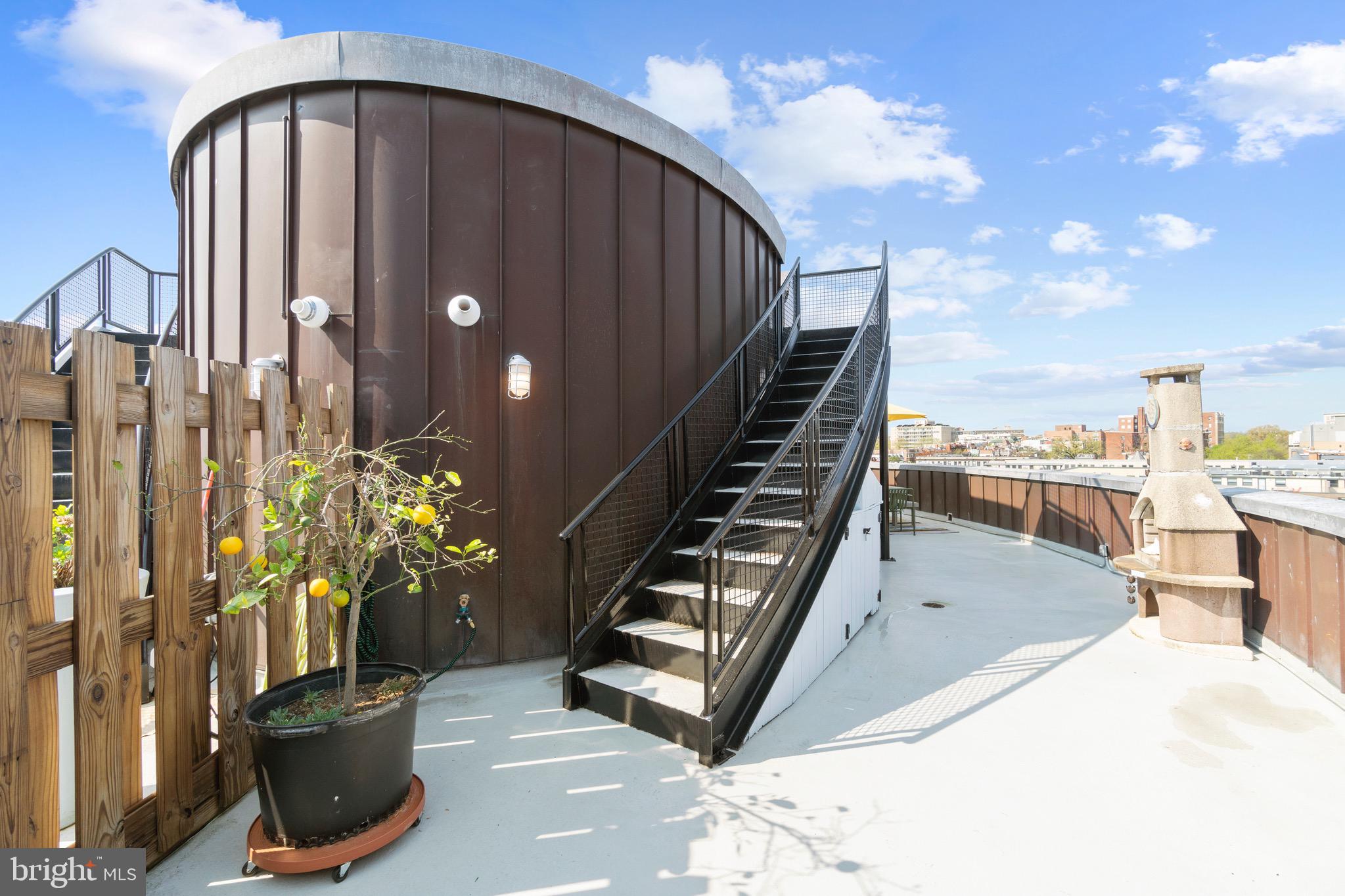 1700 Kalorama Road Northwest, Unit 502 Washington, DC 20009 - Photo 18 of 32