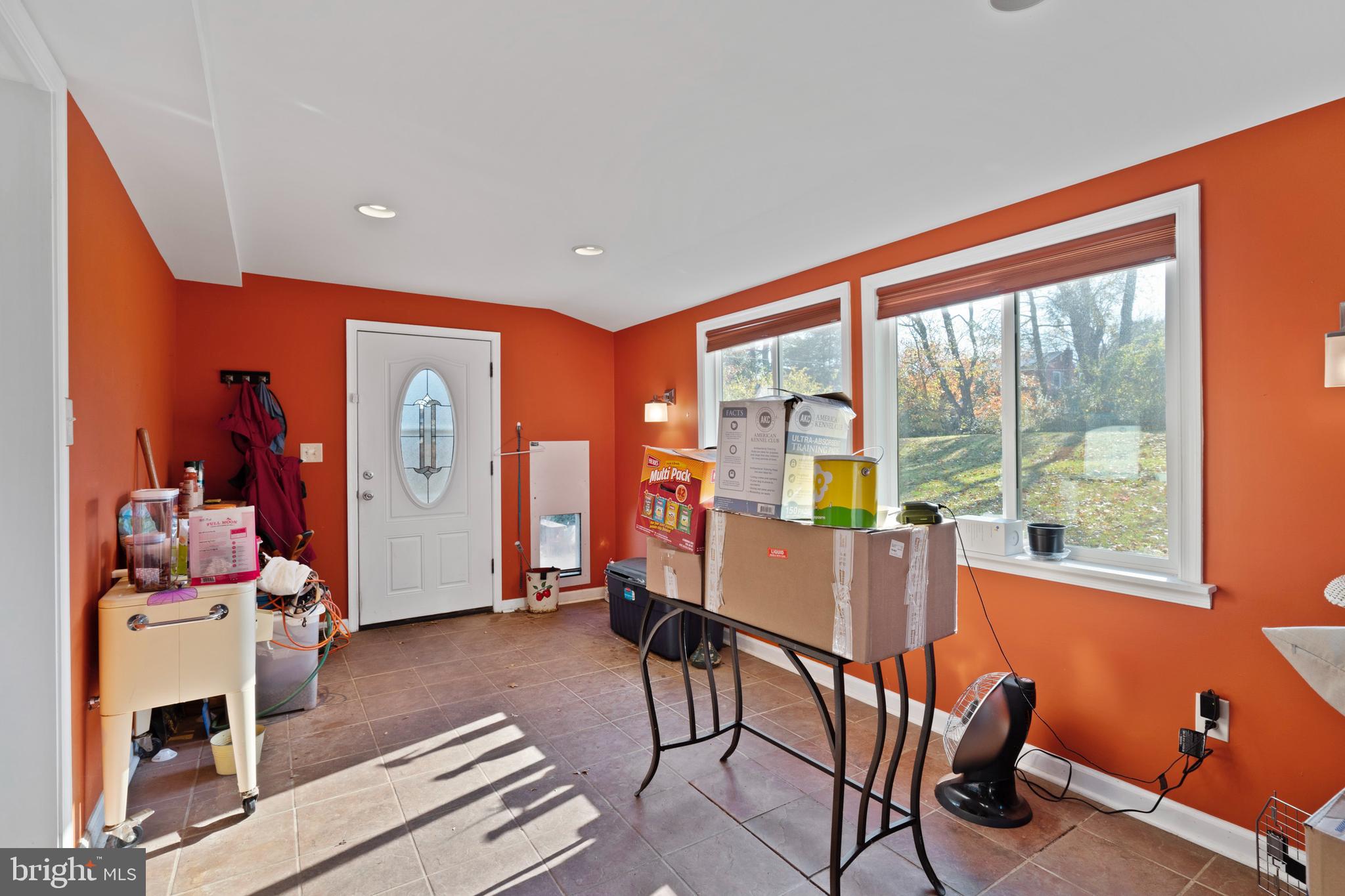 1382 Nevarc Road Warminster, PA 18974 - Photo 13 of 39 Gallery Image 13