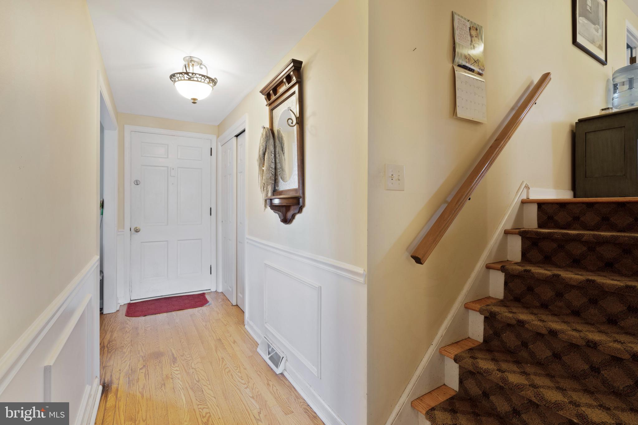 1382 Nevarc Road Warminster, PA 18974 - Photo 18 of 39 Gallery Image 18