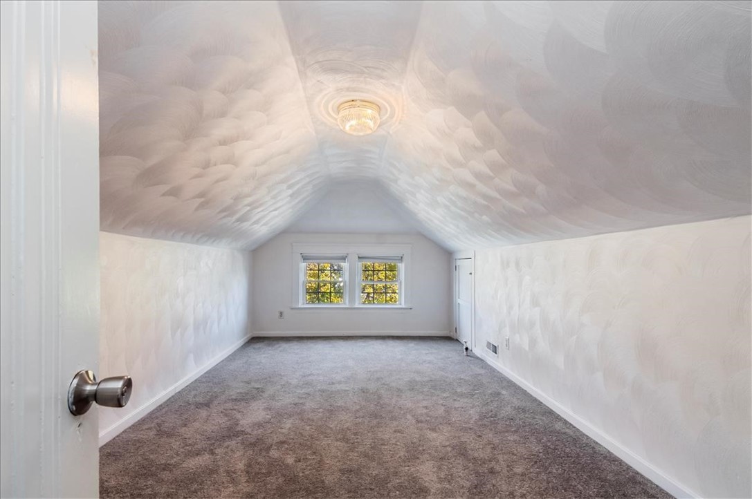 9 Bremen Avenue Warwick, RI 02889 - Photo 13 of 17 Loft/Bedroom upstairs