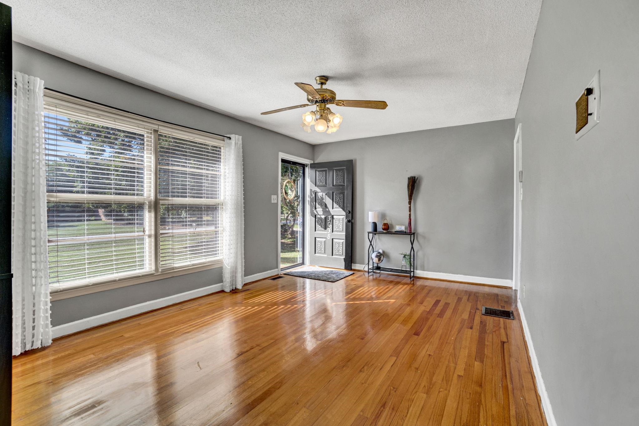 3038 Elmhurst Drive Boiling Springs, SC 29316 - Photo 3 of 43