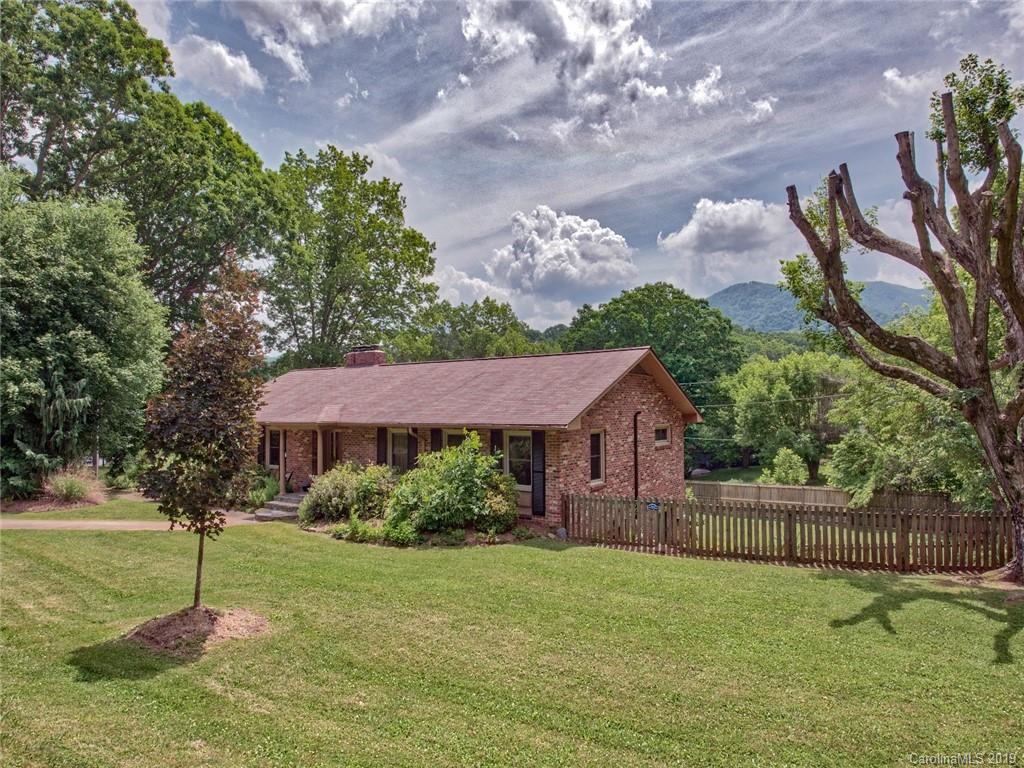 144 Auburn Road Waynesville, NC 28786 - Photo 1 of 33 Gallery Image 1
