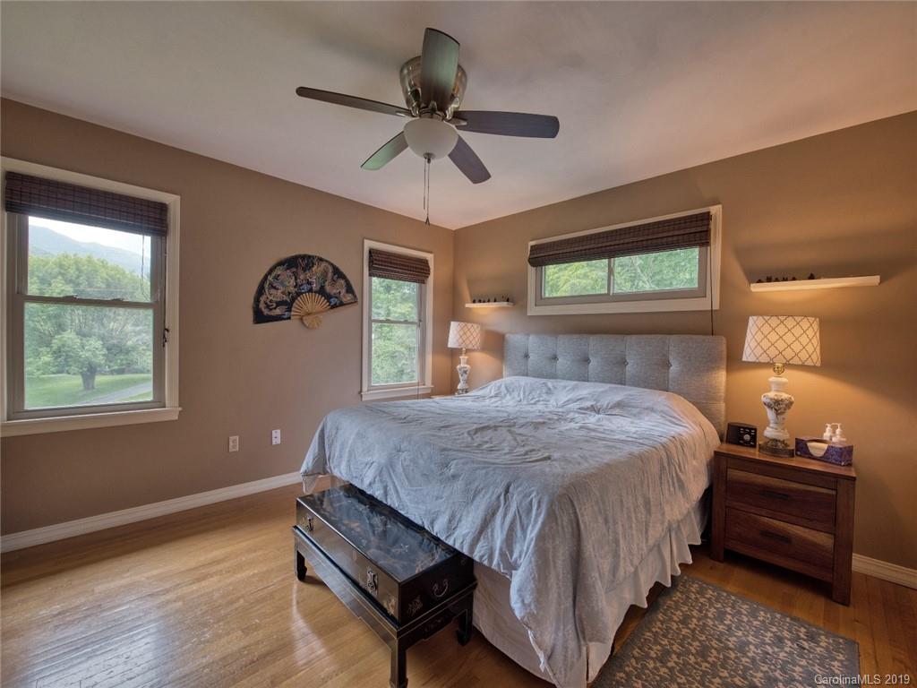144 Auburn Road Waynesville, NC 28786 - Photo 13 of 33 Gallery Image 13