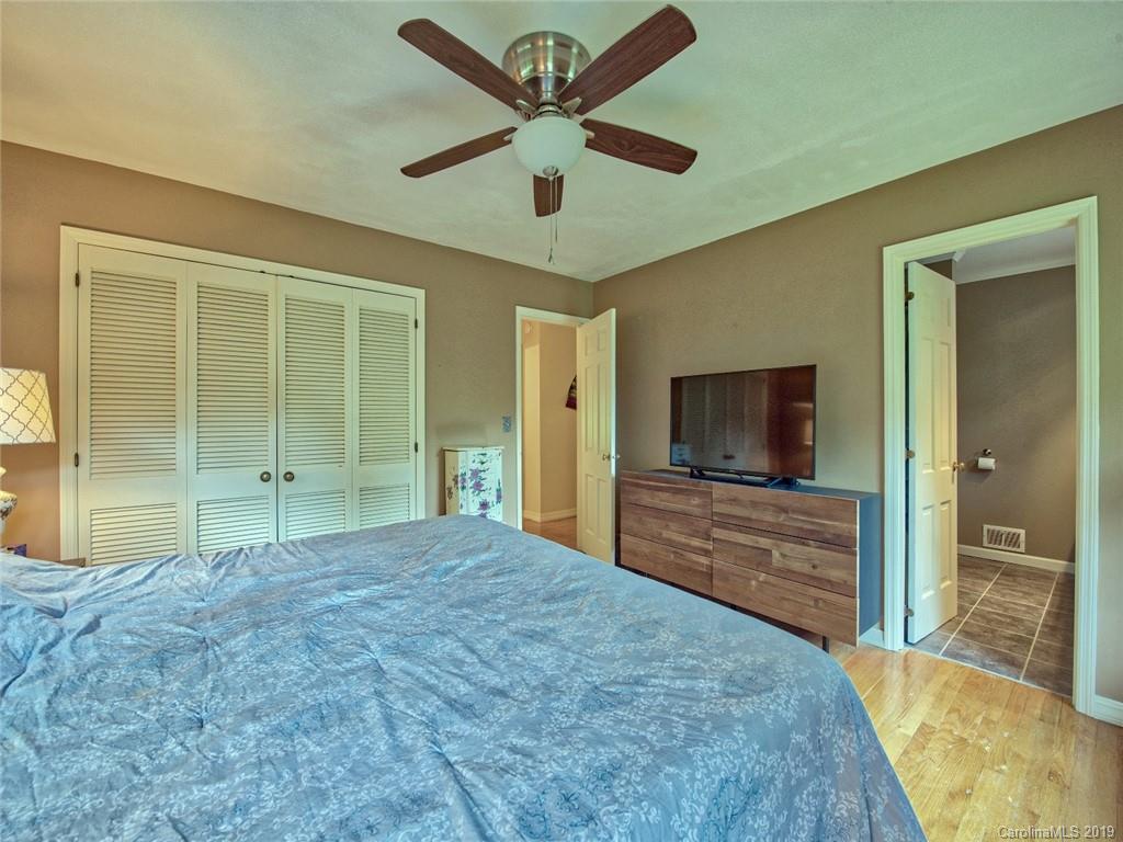 144 Auburn Road Waynesville, NC 28786 - Photo 15 of 33 Gallery Image 15