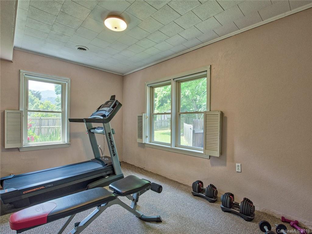 144 Auburn Road Waynesville, NC 28786 - Photo 25 of 33 Gallery Image 25