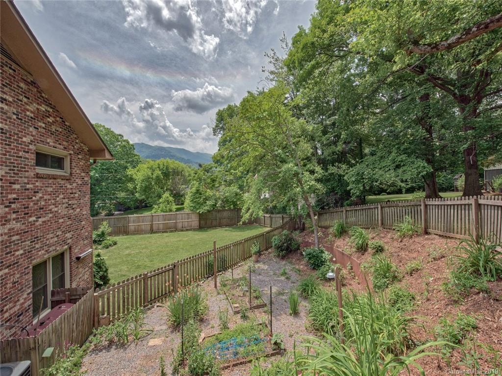 144 Auburn Road Waynesville, NC 28786 - Photo 26 of 33 Gallery Image 26