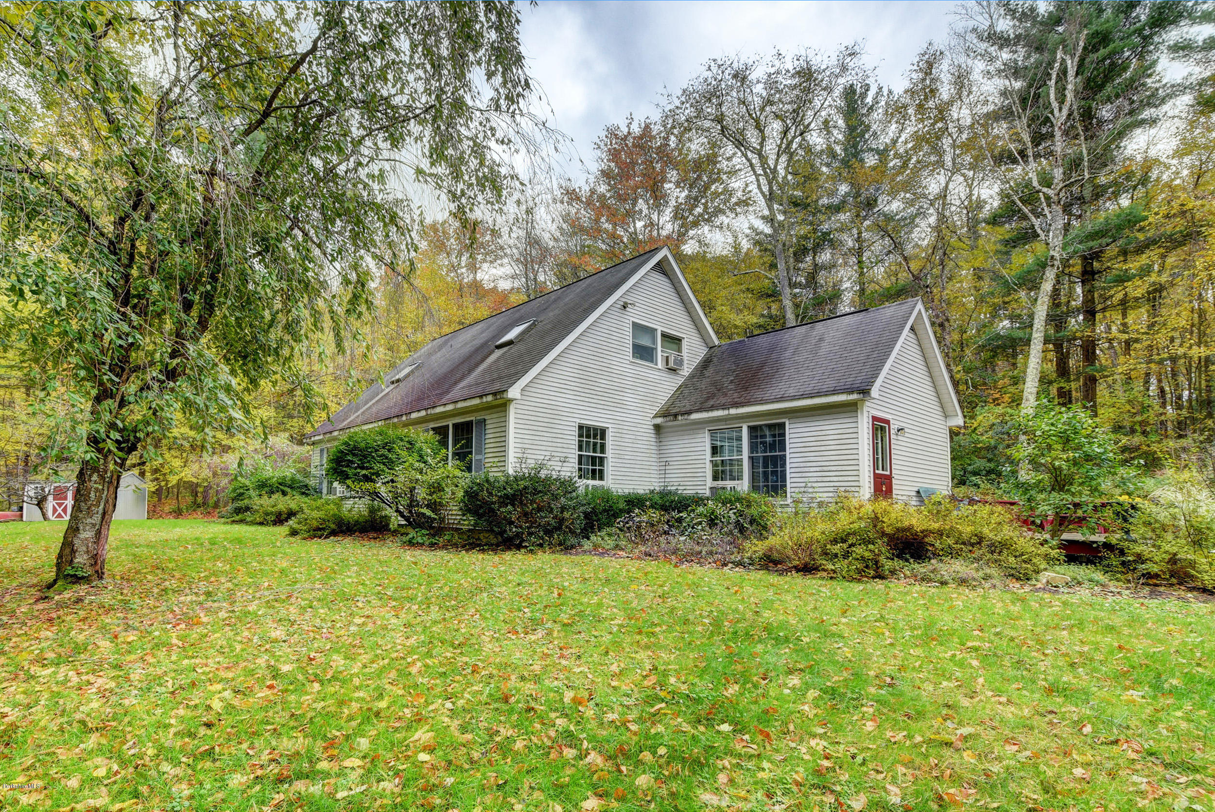 320 Hulett Hill Road Sheffield, MA 01257 - Photo 2 of 30 1003 Exterior Front