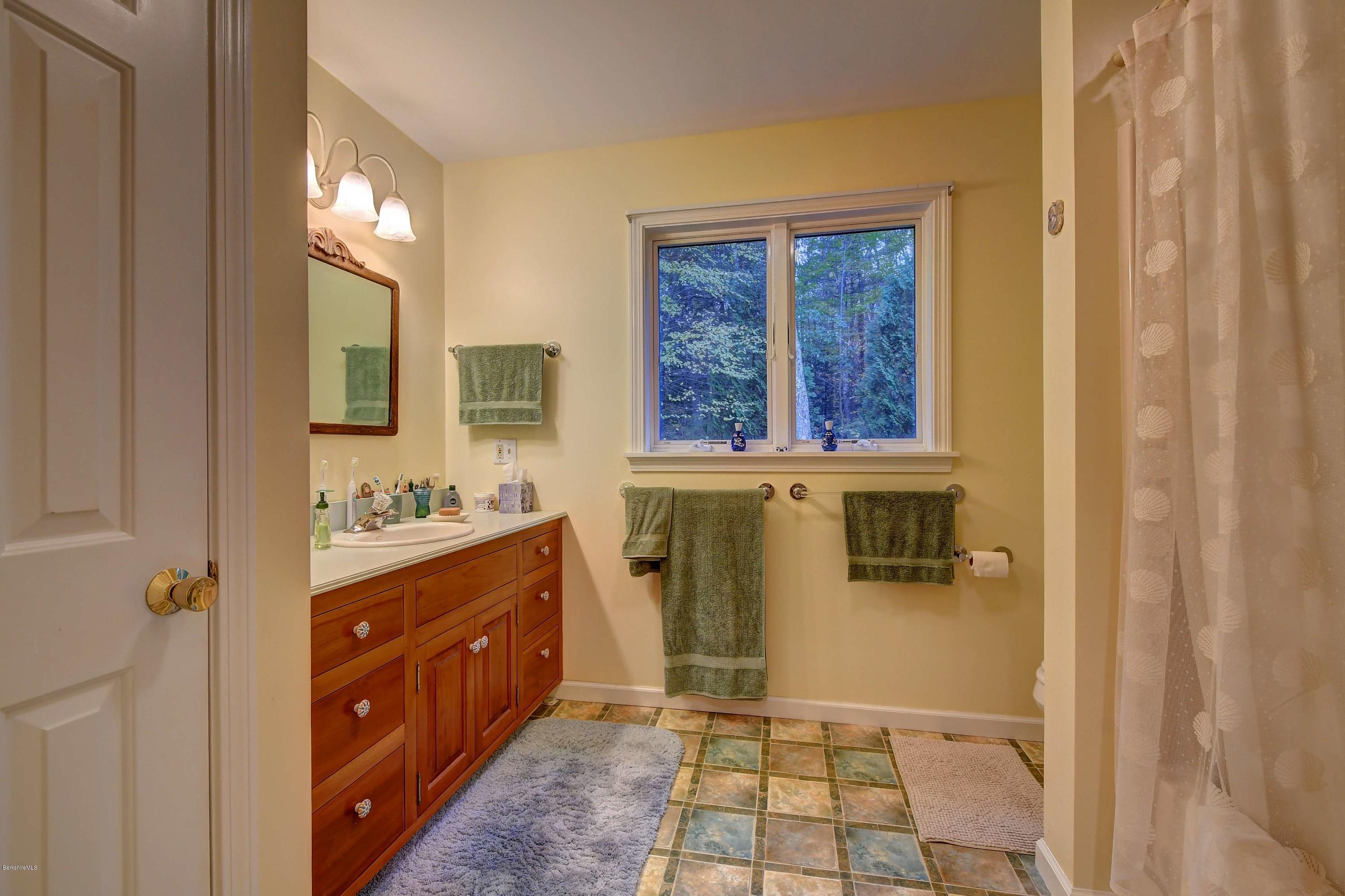 320 Hulett Hill Road Sheffield, MA 01257 - Photo 21 of 30 3211 2nd Floor Bathroom