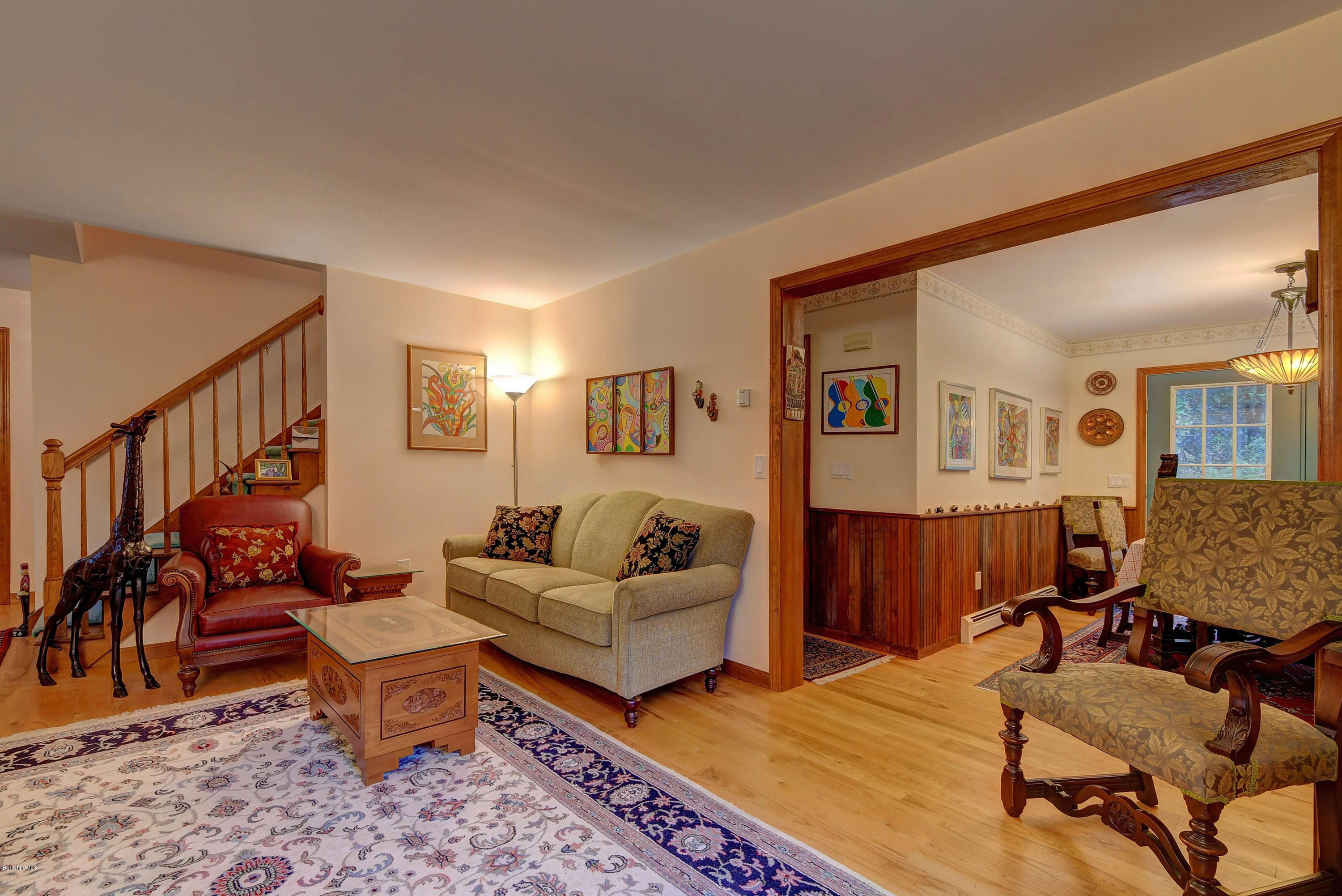 320 Hulett Hill Road Sheffield, MA 01257 - Photo 5 of 30 2006 Living Room