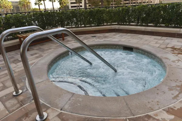 $4,795 | 500 West Harbor Drive, Unit 1020, San Diego, CA 92101