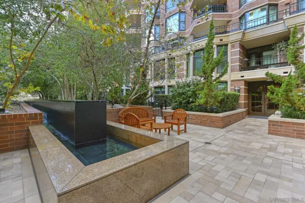 $4,795 | 500 West Harbor Drive, Unit 1020, San Diego, CA 92101
