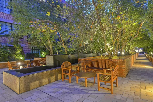 $4,795 | 500 West Harbor Drive, Unit 1020, San Diego, CA 92101