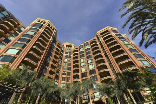 $4,795 | 500 West Harbor Drive, Unit 1020, San Diego, CA 92101