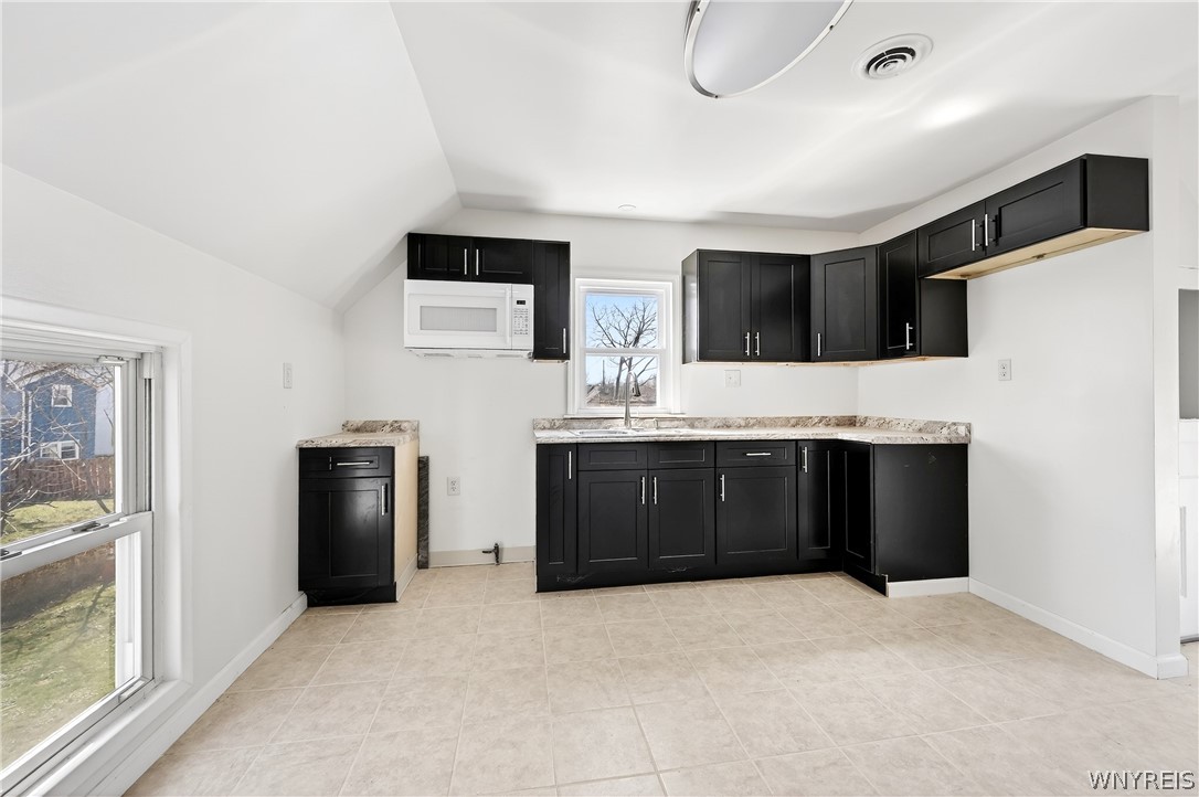 287 Normal Avenue Buffalo, NY 14213 - Photo 19 of 34 286 Normal Ave