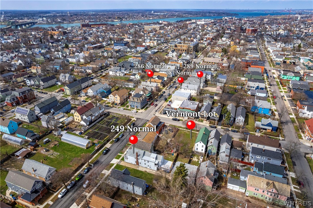 287 Normal Avenue Buffalo, NY 14213 - Photo 8 of 34