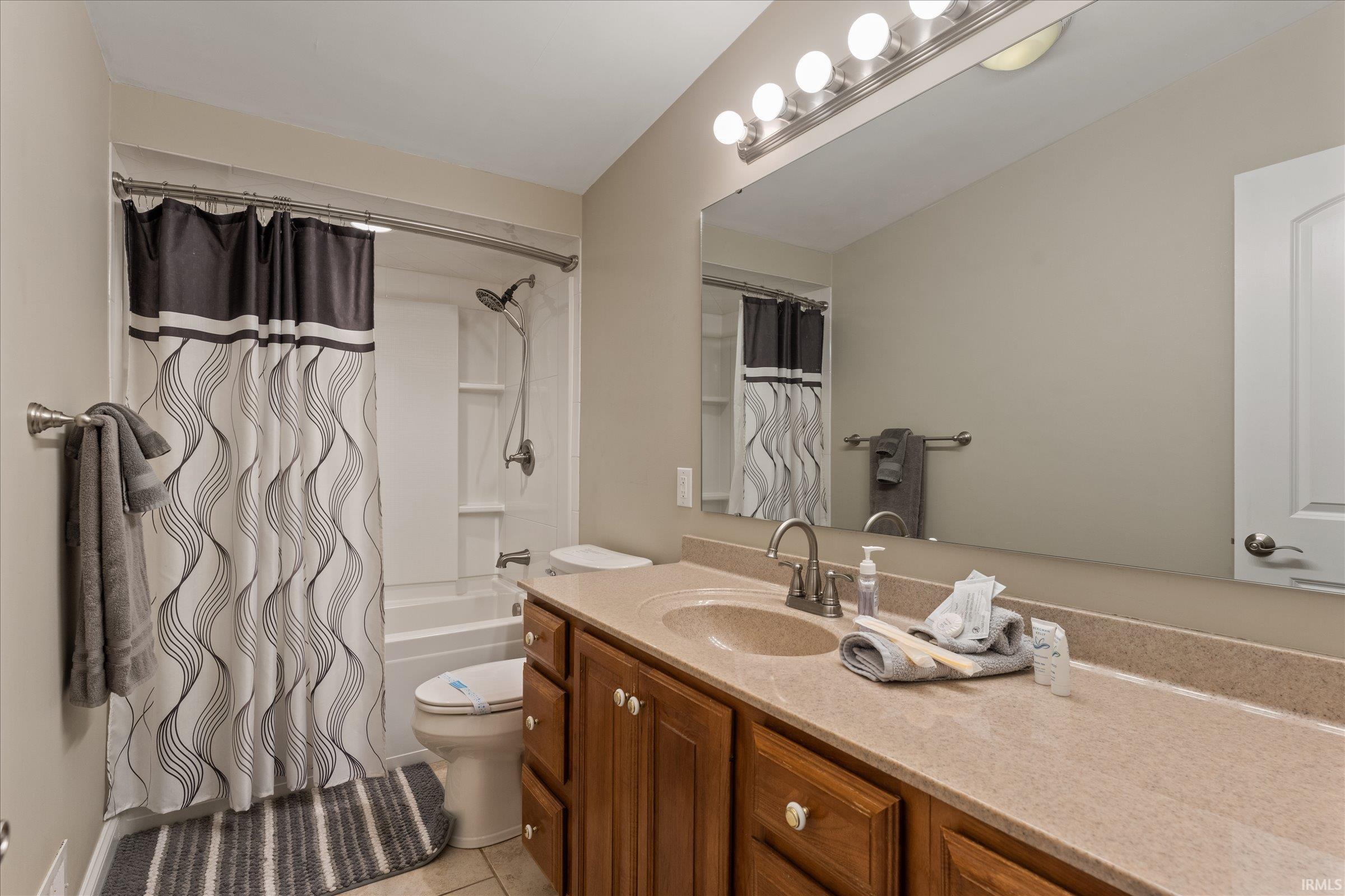 52115 Hollyhock Road South Bend, IN 46637 - Photo 15 of 34