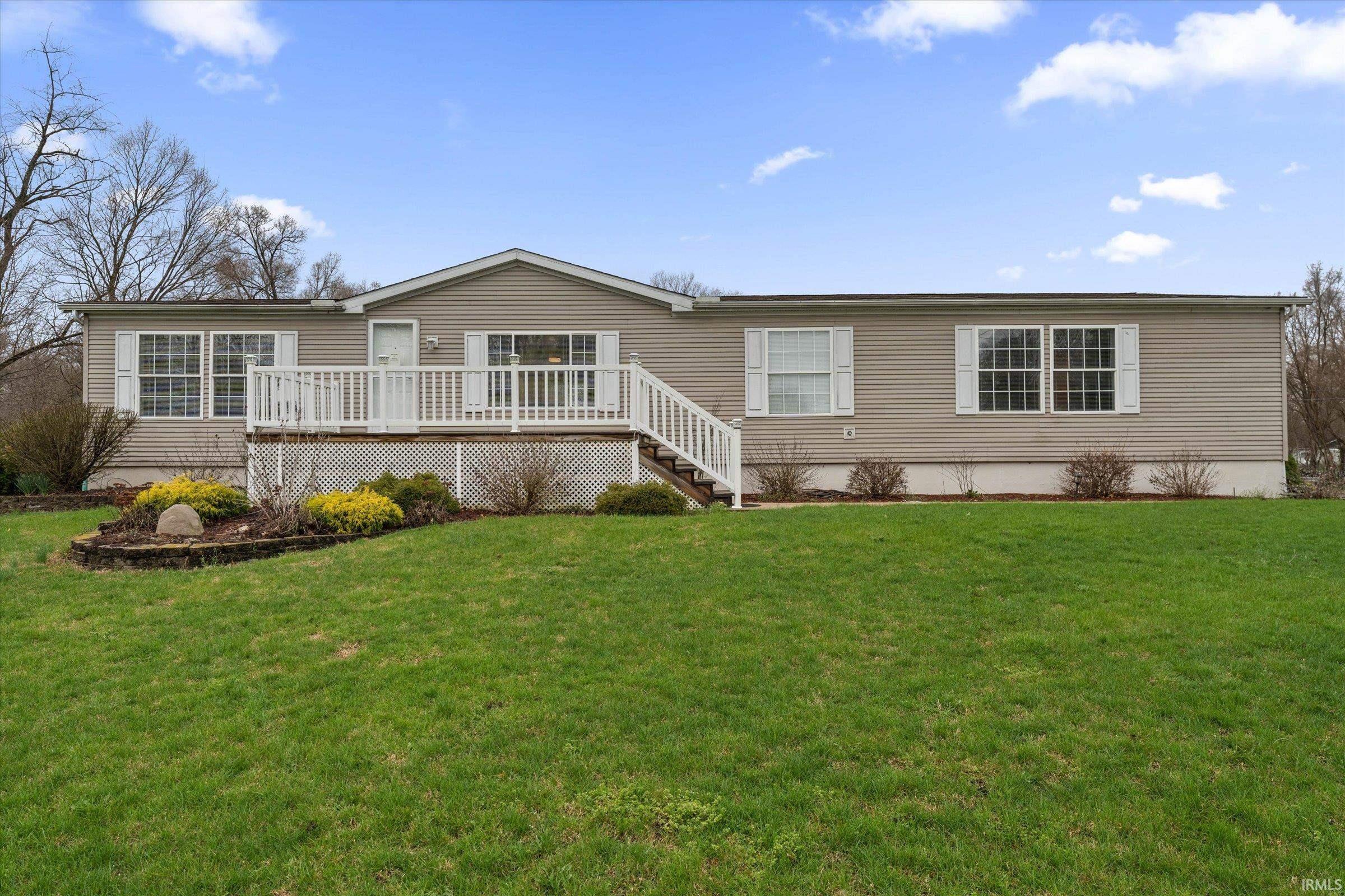 52115 Hollyhock Road South Bend, IN 46637 - Photo 2 of 34