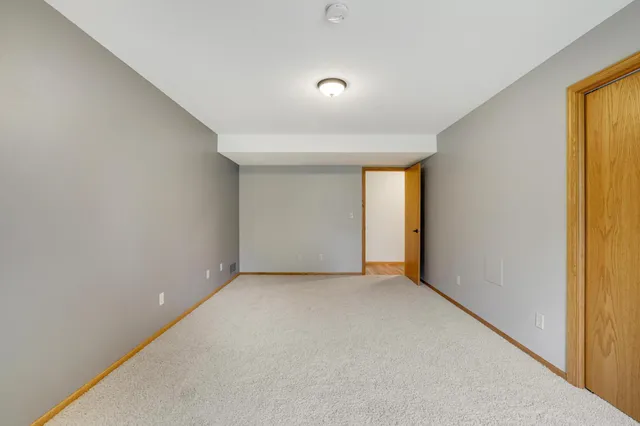 $715,000 | 66182 310th Avenue, Lake City, MN 55041