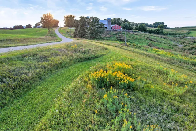 $715,000 | 66182 310th Avenue, Lake City, MN 55041