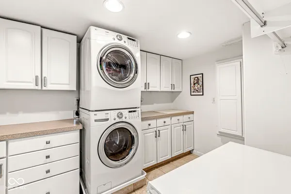 $549,000 | 4000 North Meridian Street, Unit 11DE, Indianapolis, IN 46208