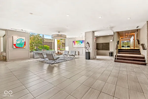 $549,000 | 4000 North Meridian Street, Unit 11DE, Indianapolis, IN 46208