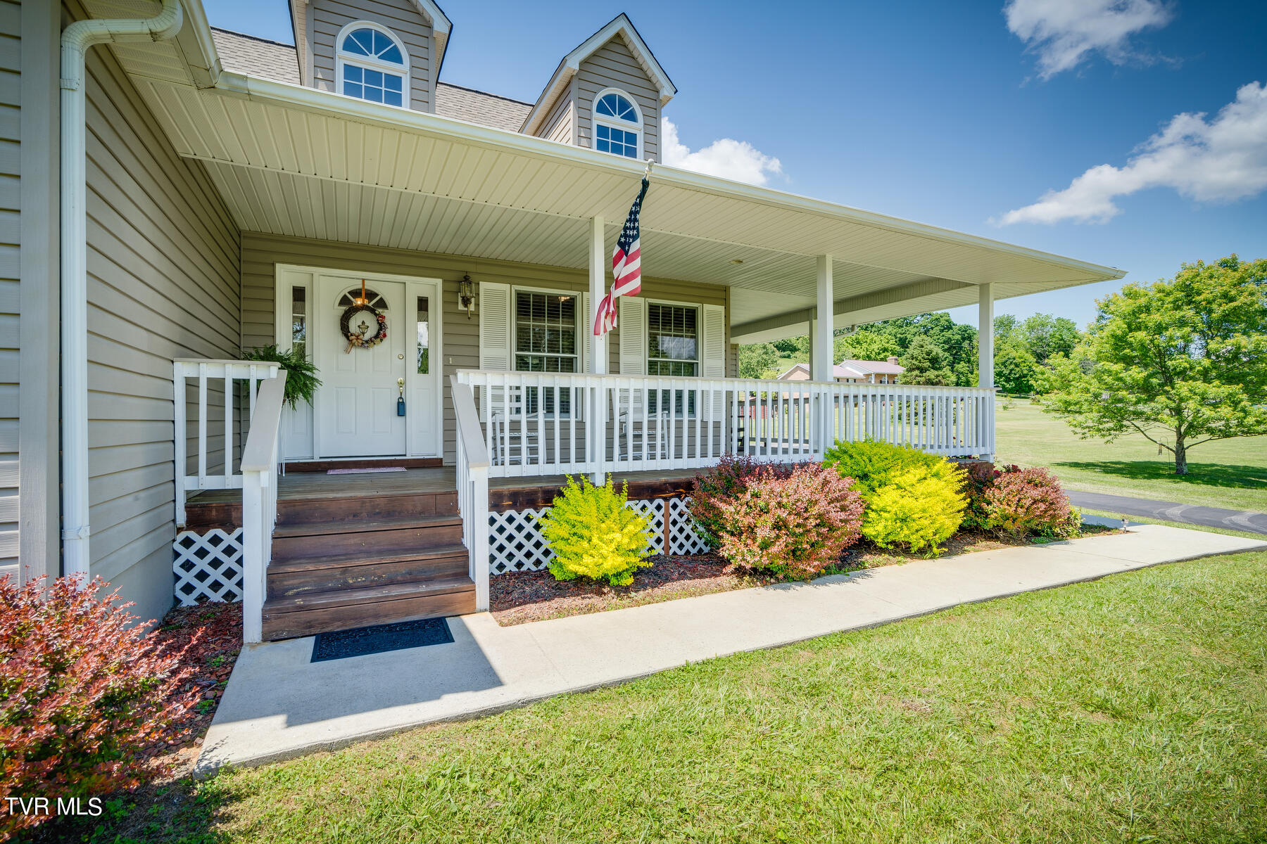 29083 Blue Spring Road Meadowview, VA 24361 - Photo 4 of 41 004