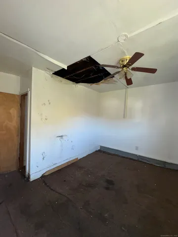 a view of a parking space