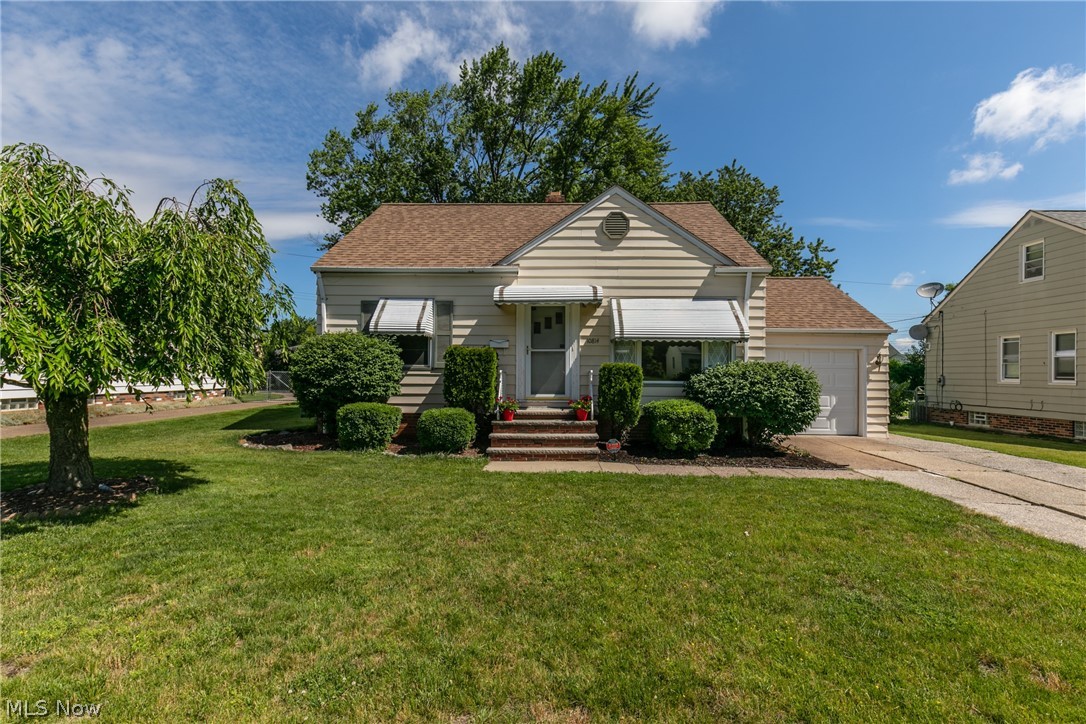 10814 Windham Road Parma, OH 44130 - Photo 1 of 32