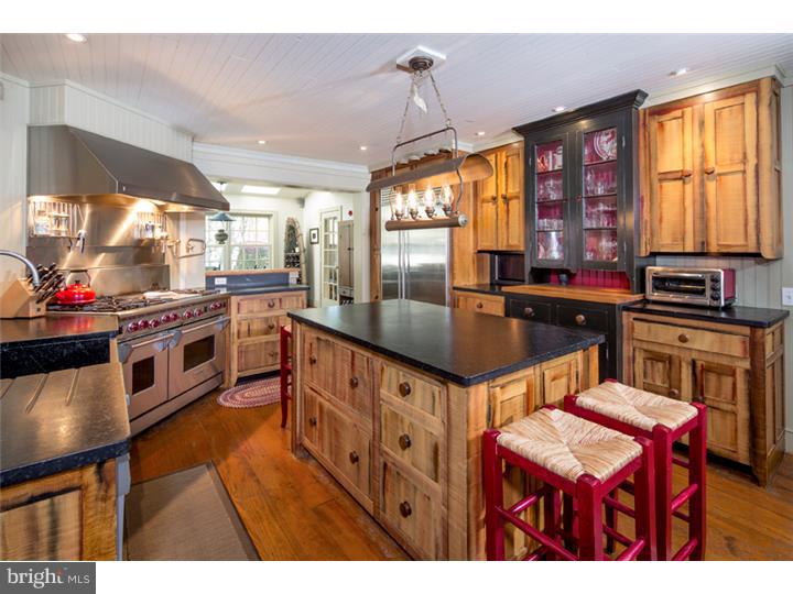 1135 Parson Curry Road Malvern, PA 19355 - Photo 14 of 25 Kitchen