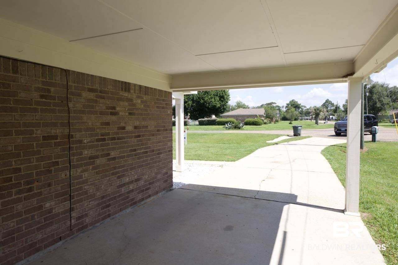 19 Magnolia Circle Foley, AL 36535 - Photo 34 of 34 Carport