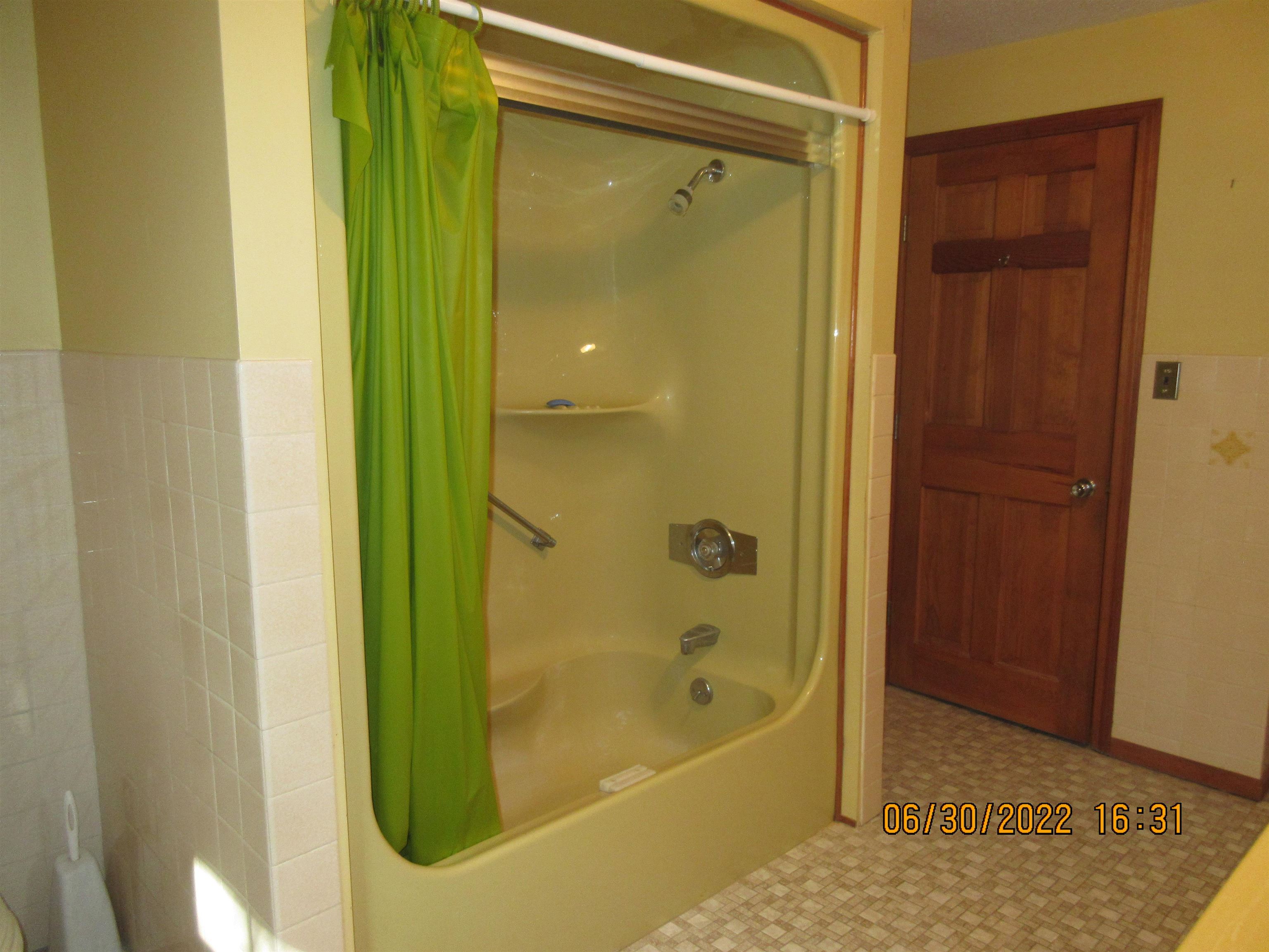 71 Bay Road Farmington, NH 03835 - Photo 18 of 26