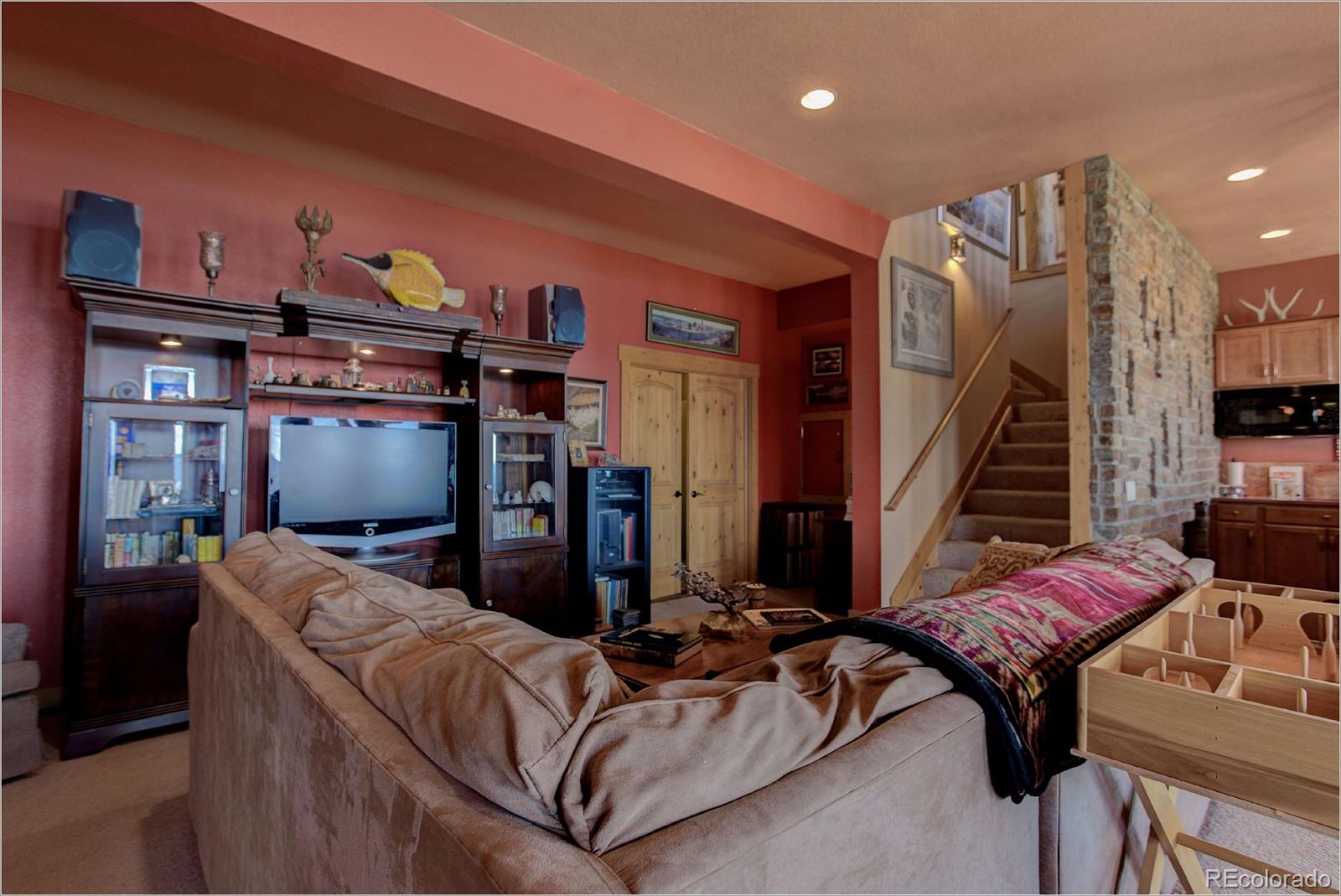825 Raptor Point Golden, CO 80403 - Photo 33 of 35 Gallery Image 33