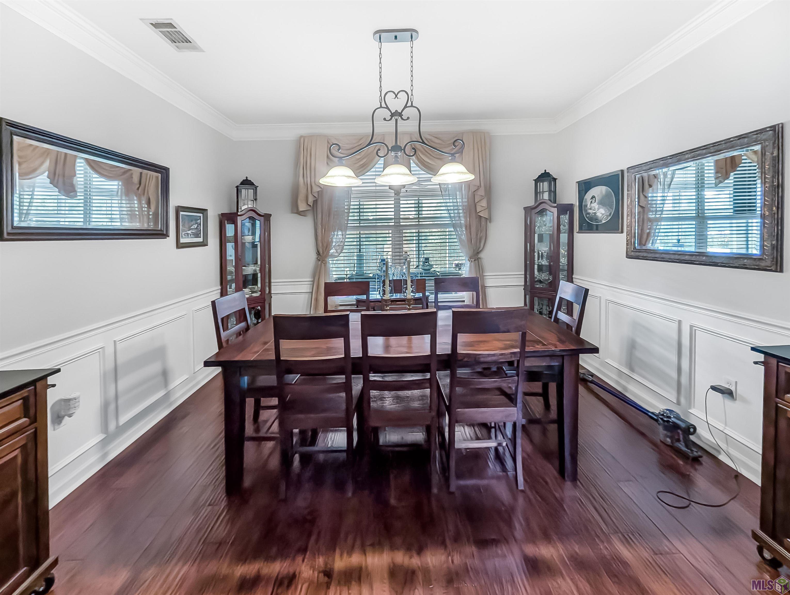 10151 Sandhill Court Baton Rouge, LA 70809 - Photo 8 of 37