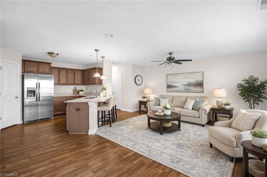 3859 Copperfield Court High Point, NC 27282 - Photo 8 of 27 Virtual Staging