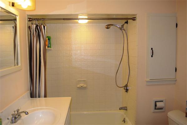 41 Oak Knoll Road Natick, MA 01760 - Photo 17 of 21 Gallery Image 17