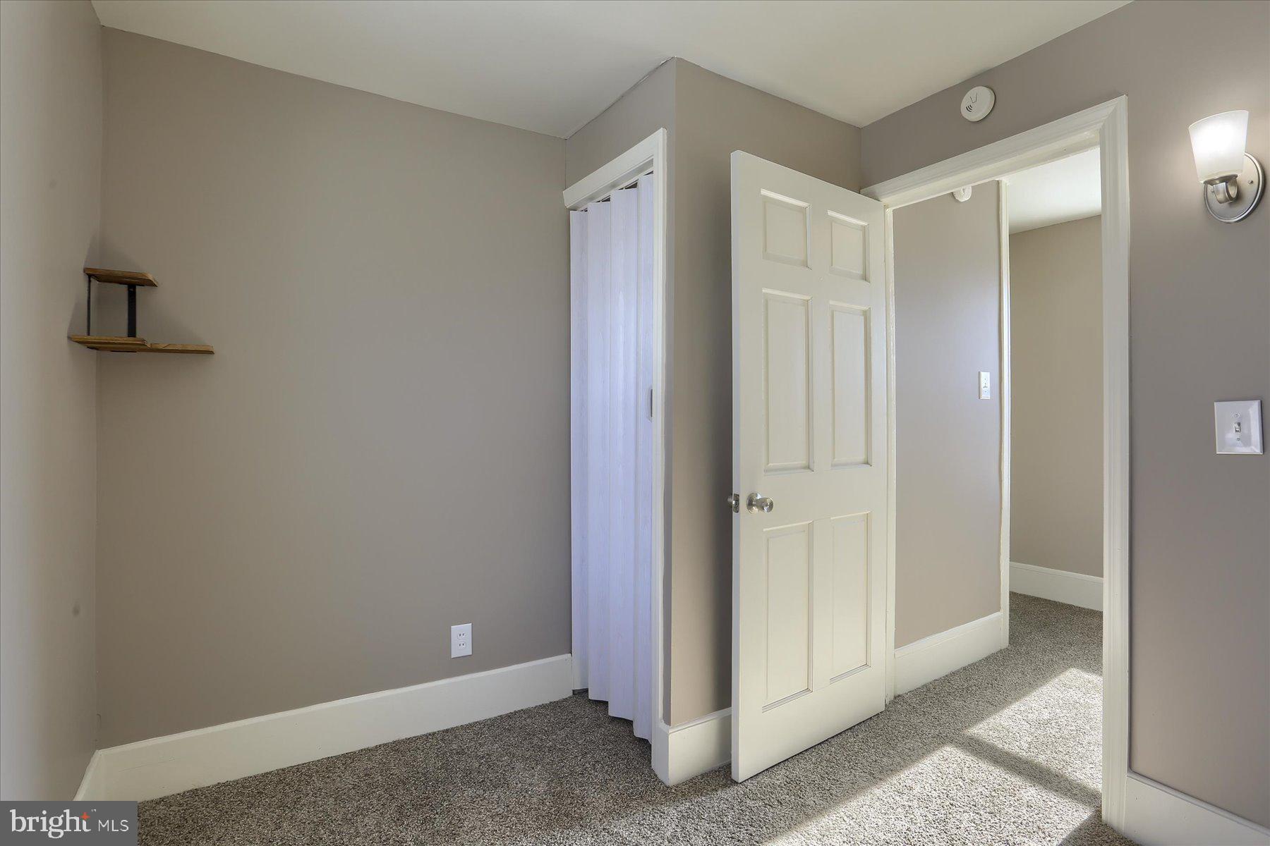 801 North Mountain Road Harrisburg, PA 17112 - Photo 20 of 32 a view of an empty room