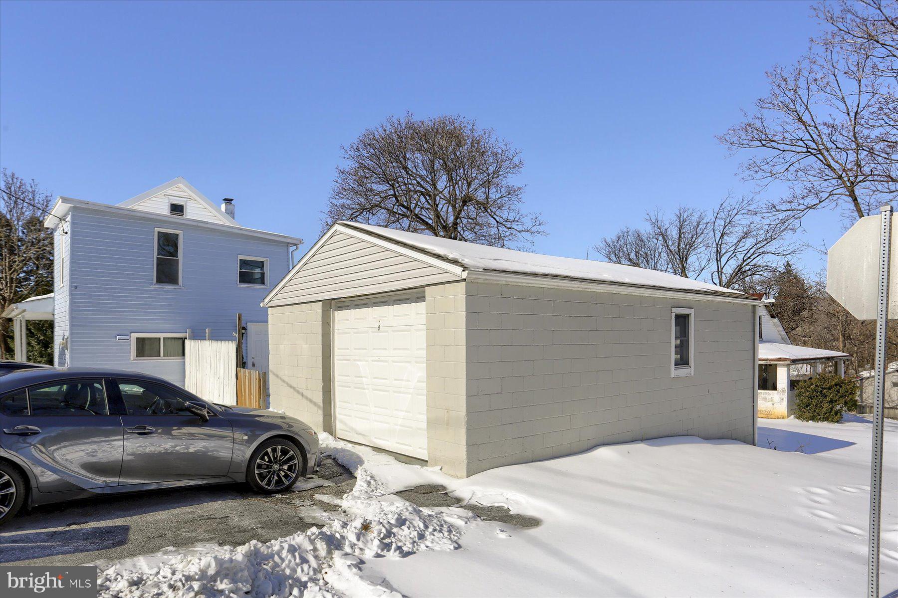801 North Mountain Road Harrisburg, PA 17112 - Photo 29 of 32 a car parked in front of a white house
