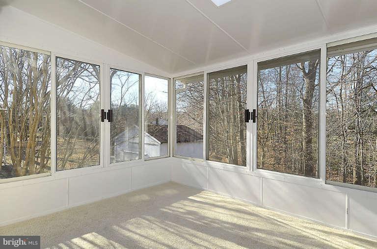 13536 Delaney Road Woodbridge, VA 22193 - Photo 20 of 25 Interior (General)
