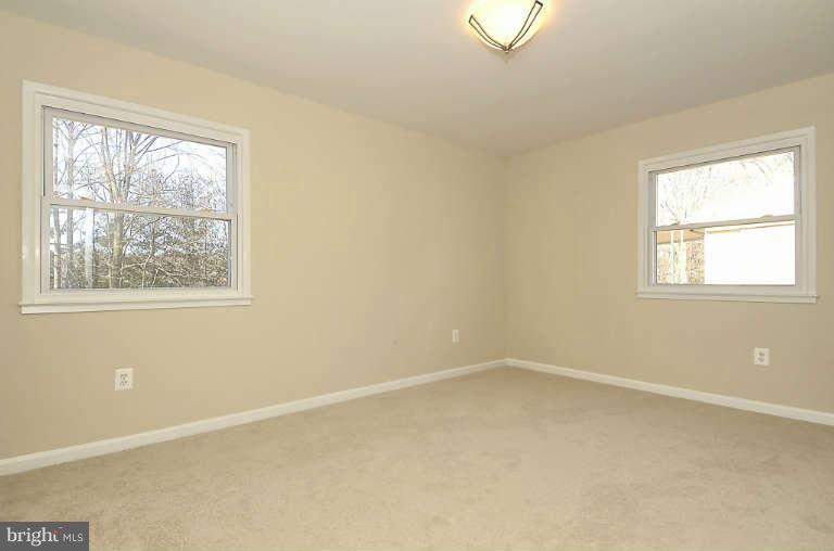 13536 Delaney Road Woodbridge, VA 22193 - Photo 10 of 25 Bedroom