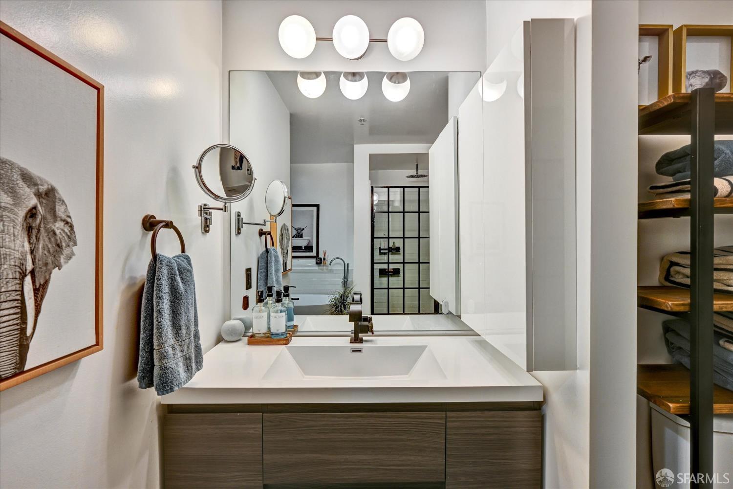 1219 Pine Street Oakland, CA 94607 - Photo 13 of 20