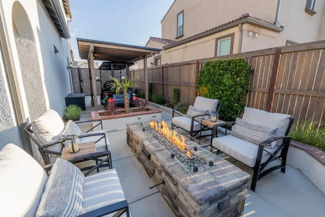 $549,950 | 748 Ridgebank Avenue, Madera, CA 93636