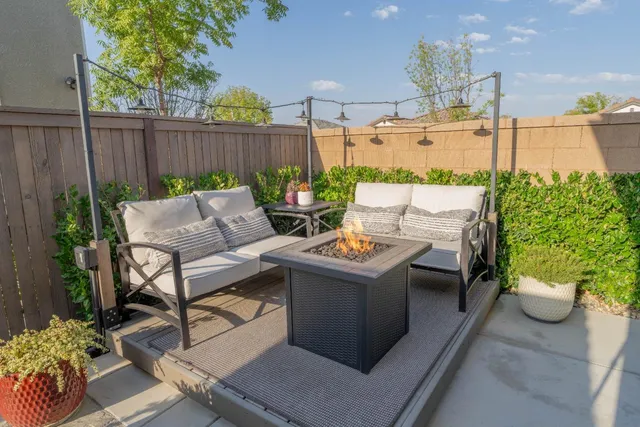 $549,950 | 748 Ridgebank Avenue, Madera, CA 93636