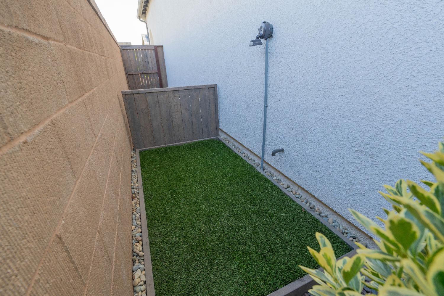 748 Ridgebank Avenue Madera, CA 93636 - Photo 27 of 82