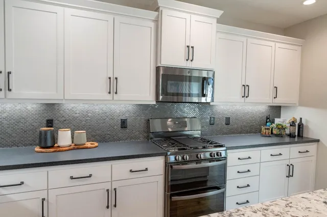 $549,950 | 748 Ridgebank Avenue, Madera, CA 93636