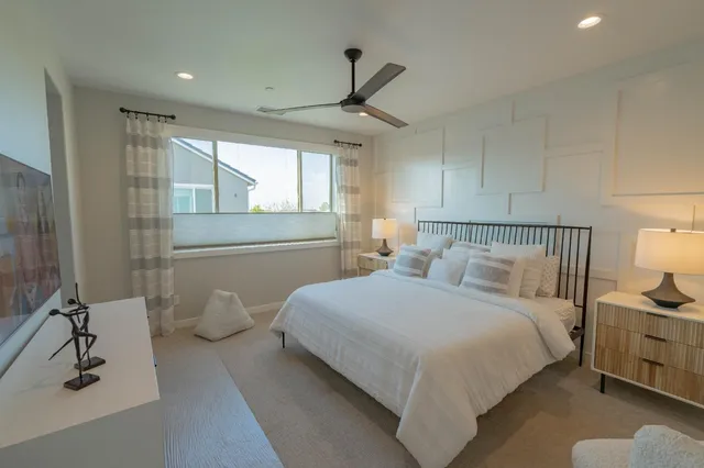 $549,950 | 748 Ridgebank Avenue, Madera, CA 93636