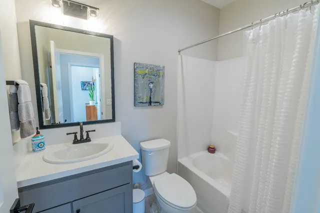 $549,950 | 748 Ridgebank Avenue, Madera, CA 93636