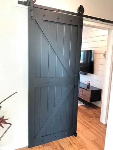 $549,950 | 748 Ridgebank Avenue, Madera, CA 93636